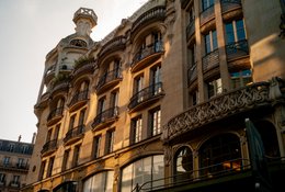 6th-arrondissement;-Art-Nouveau-architecture;-Balcony;-Corner-building;-Félix-Potin;-Félix-Potin-building;-Kaleidos;-Kaleidos-images;-La-parole-à-limage;-Paul-Auscher;-Reinforced-concrete;-Rue-de-Rennes;-Stone-façade;-Stories-Pictures;-Tarek-Charara;-Turret